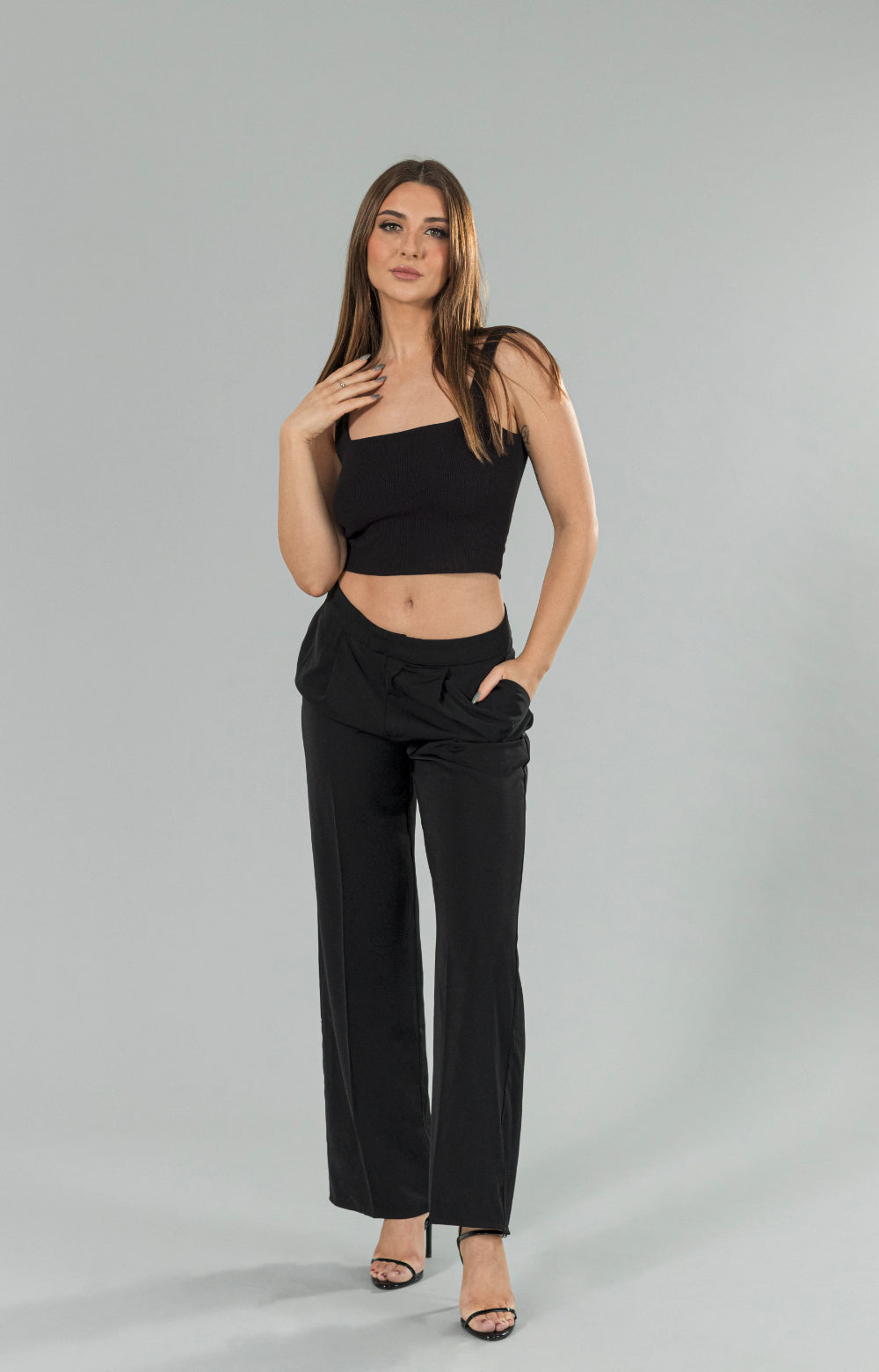 Say hello to the newest addition to our collection - Samira straight leg pants. These straight leg black trousers not only provide a sharp and sleek fit, but also offer the comfort and quality you deserve. Made with high-quality fabric, slightly stretchy, these <span data-mce-fragment="1">straight cut </span>pants feature a stylish front pleat and convenient pockets.